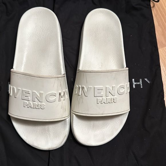 Givenchy Pool Slides - Picture 3 of 10